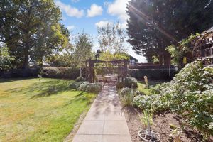 PHOTOS SHOW GENERAL VIEW OF RETIREMENT DEVELOPMENT- click for photo gallery